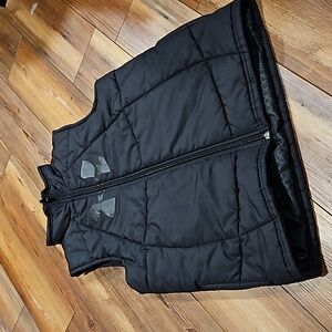 Youth under Armour puffer vest